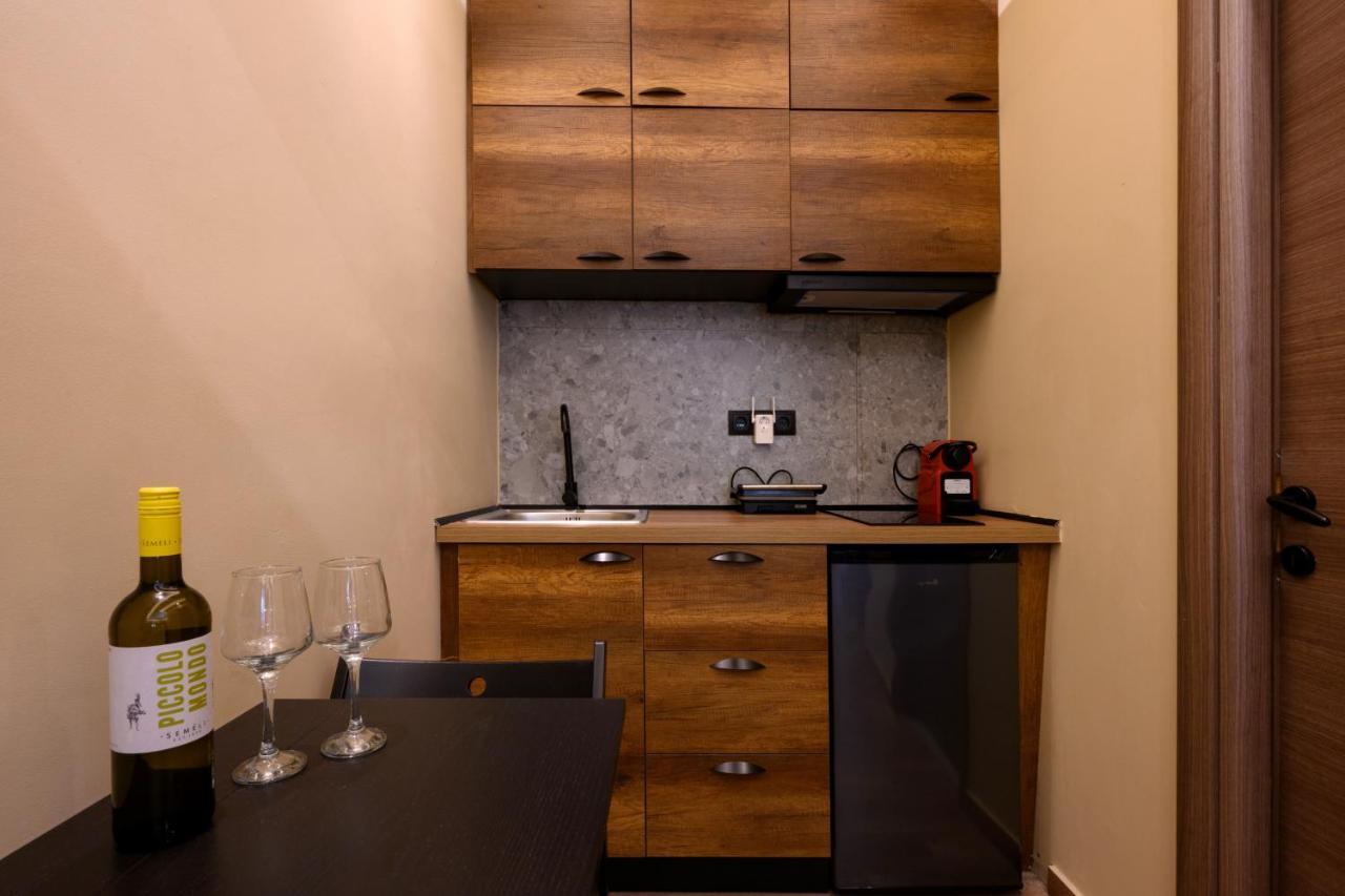 Seven Keys Luxury Suites Achílleion Dış mekan fotoğraf