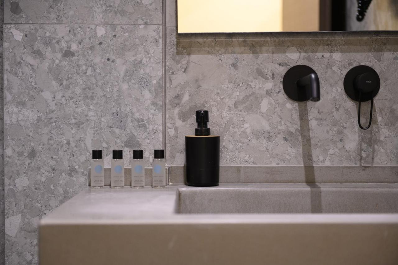 Seven Keys Luxury Suites Achílleion Dış mekan fotoğraf