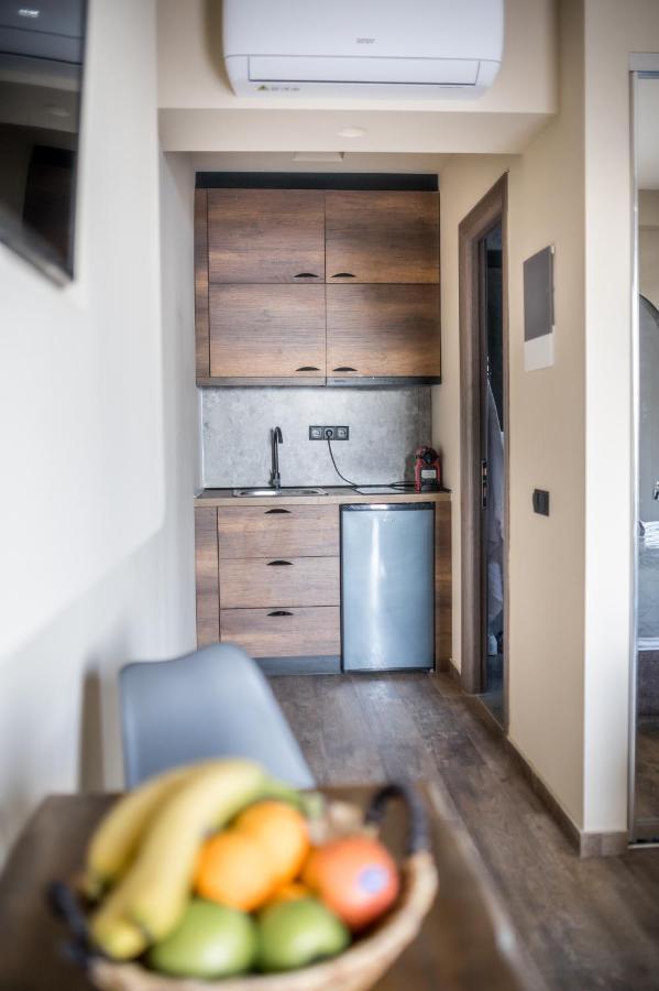 Seven Keys Luxury Suites Achílleion Dış mekan fotoğraf