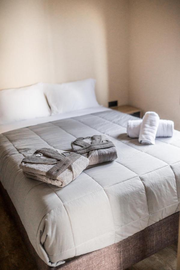 Seven Keys Luxury Suites Achílleion Dış mekan fotoğraf